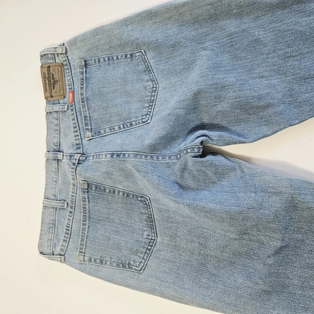 Wrangler Premium Quality Light Wash Jeans Regular Fit 34x29 Blue 100% Cotton